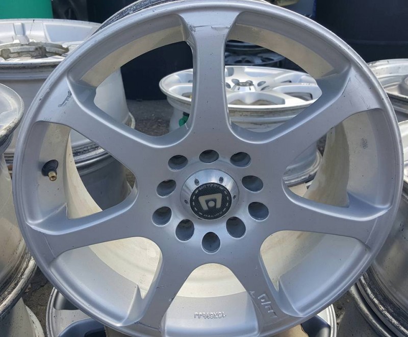 15×6.5 5×100/5×115 Motegi Racing wheels