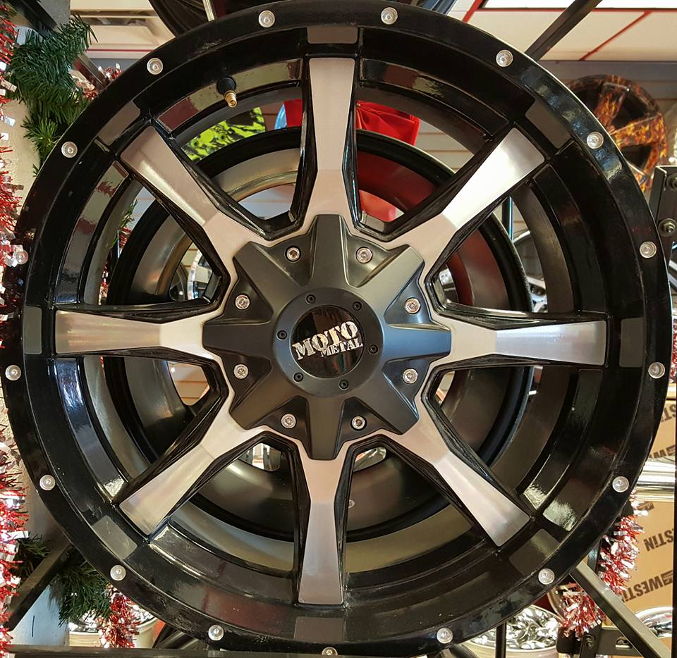20×9 8×180 Moto Metal MO970